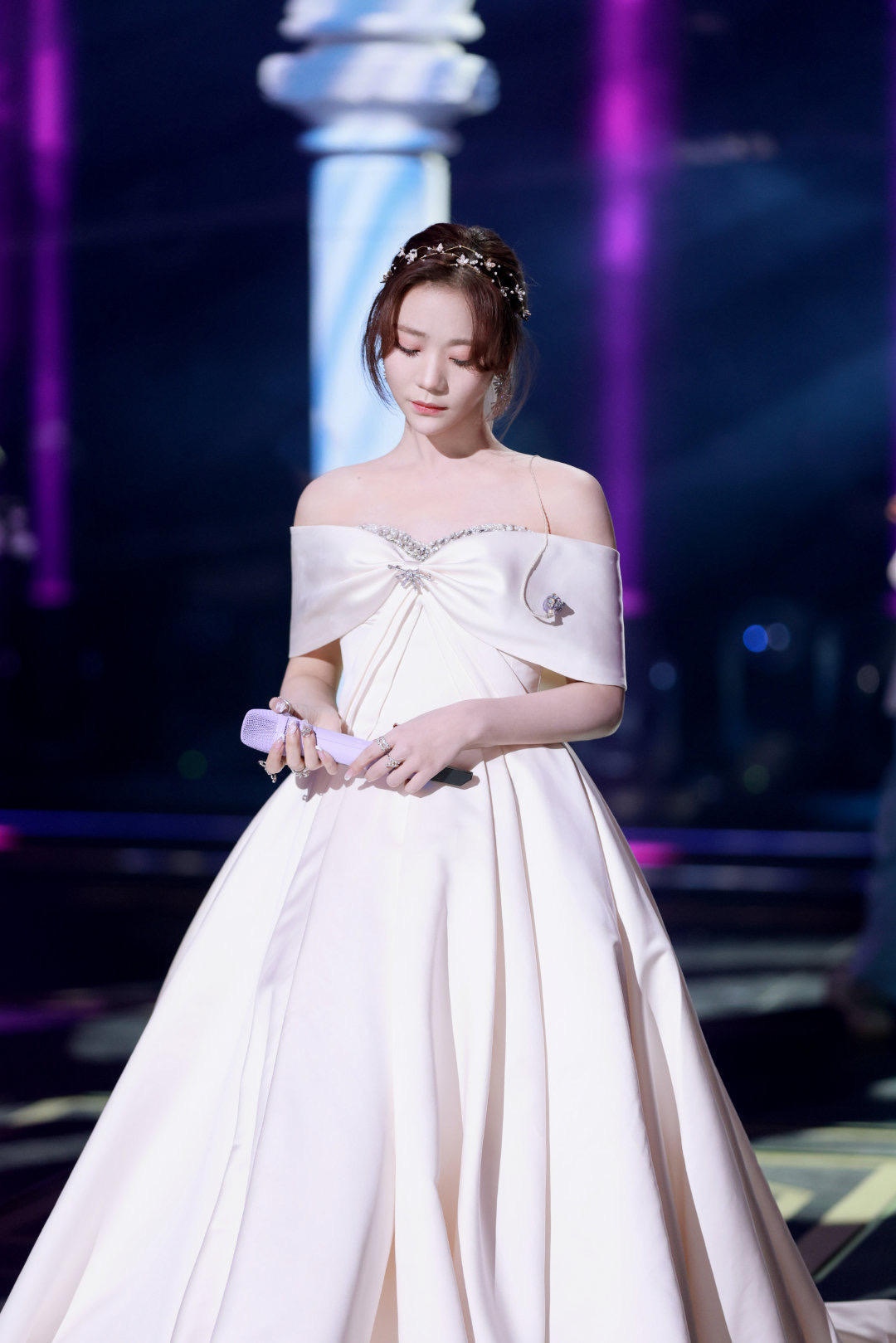 图片[9]-张紫宁《嘉宾》天赐的声音现场舞台高清壁纸美图-小七笔记