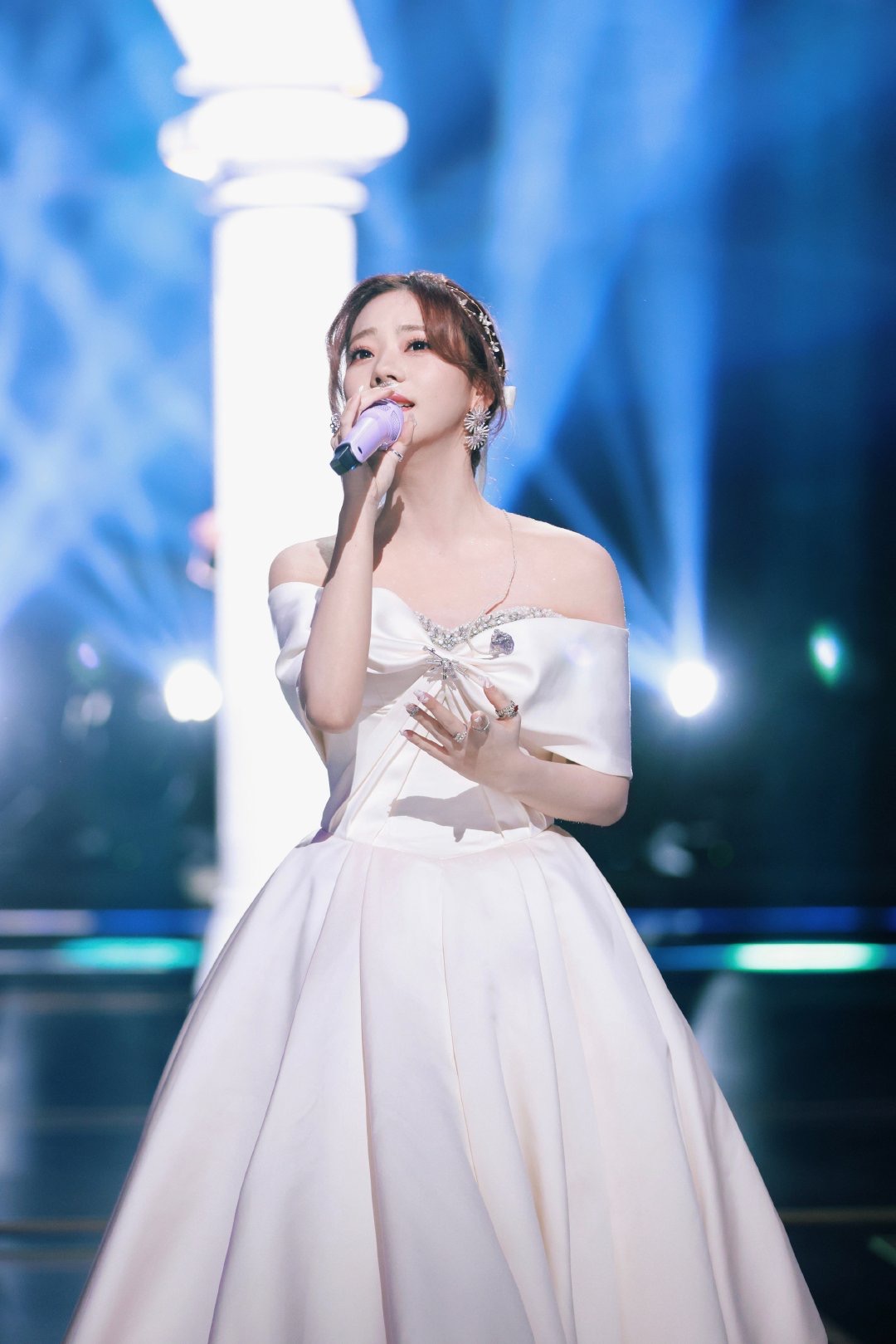 图片[7]-张紫宁《嘉宾》天赐的声音现场舞台高清壁纸美图-小七笔记