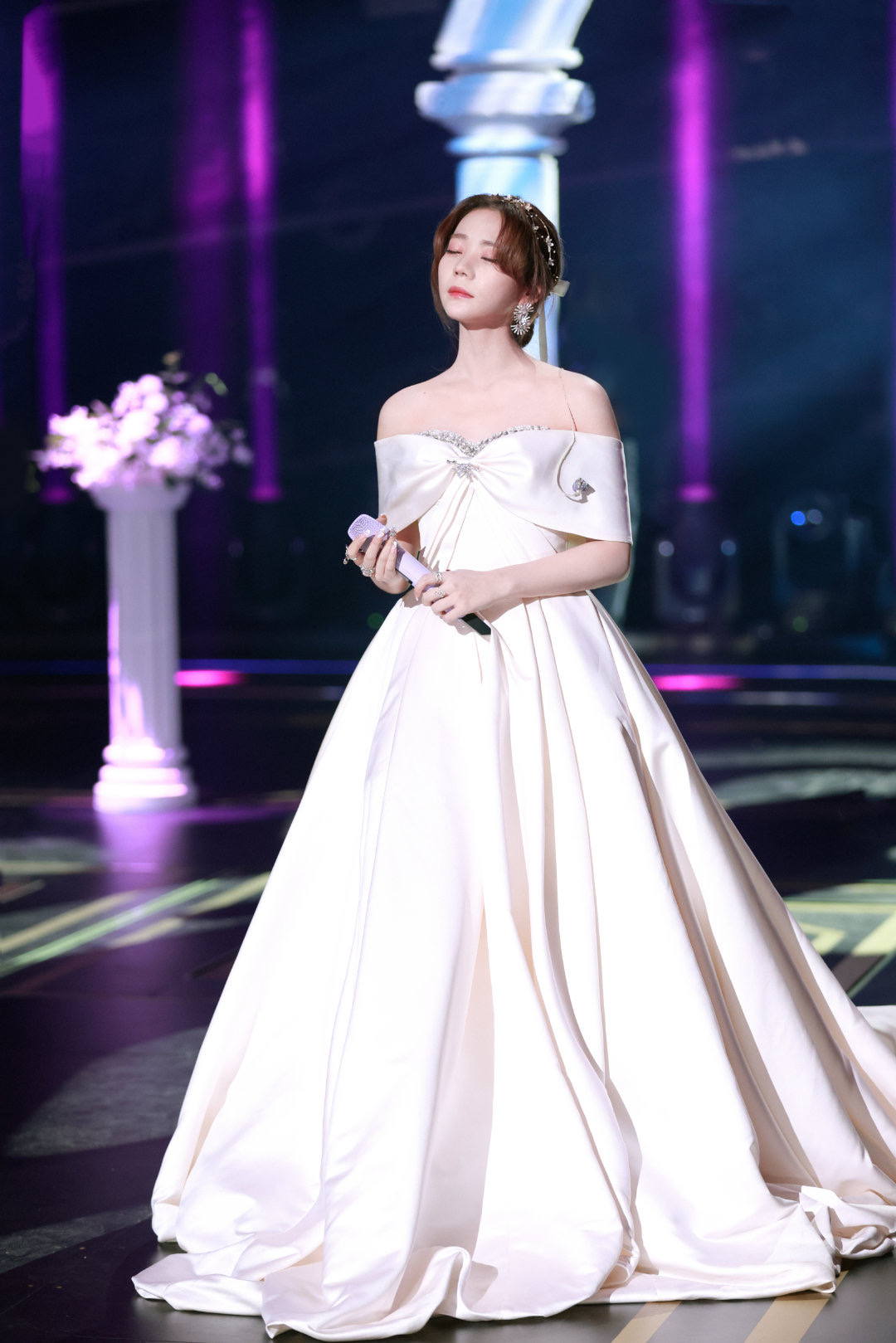 张紫宁ZINING 《嘉宾》天赐的声音舞台高清壁纸美图